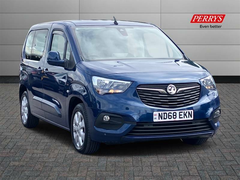 Compare Vauxhall Combo Life Estate ND68EKN Blue