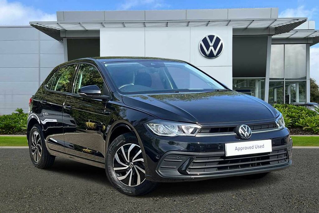 Compare Volkswagen Polo Mk6 Facelift 2021 1.0 Tsi 95Ps Life Sensors HV72LNR Black