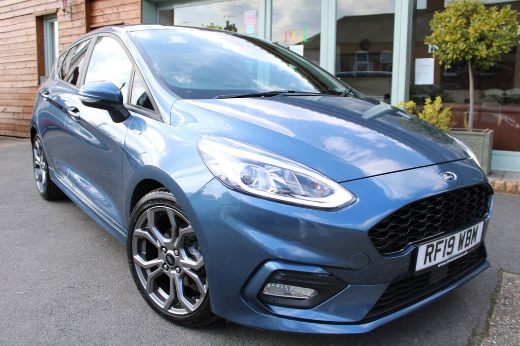 Compare Ford Fiesta 1.0T Ecoboost St-line Euro 6 Ss RF19WBM Blue