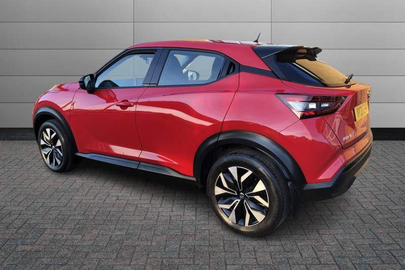 Compare Nissan Juke 1.0 Dig-t 114 Acenta NY21LCK Red