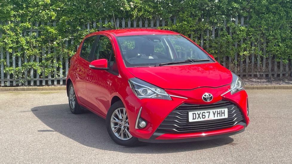 Compare Toyota Yaris 1.5 Vvt-i Icon Tech Euro 6 DX67YHH Red