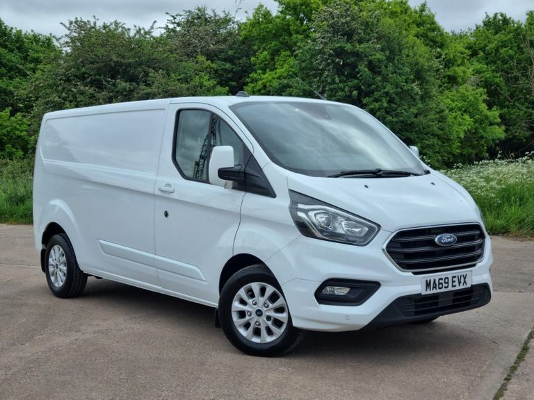 Ford Transit Custom 2.0 Ecoblue 130Ps 300 Low Roof Limited L2 Van White #1