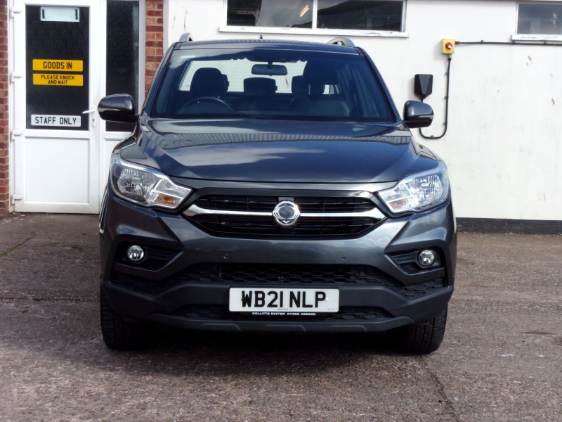 Compare SsangYong Musso Double Cab Pick Up Saracen Awd WB21NLP Grey