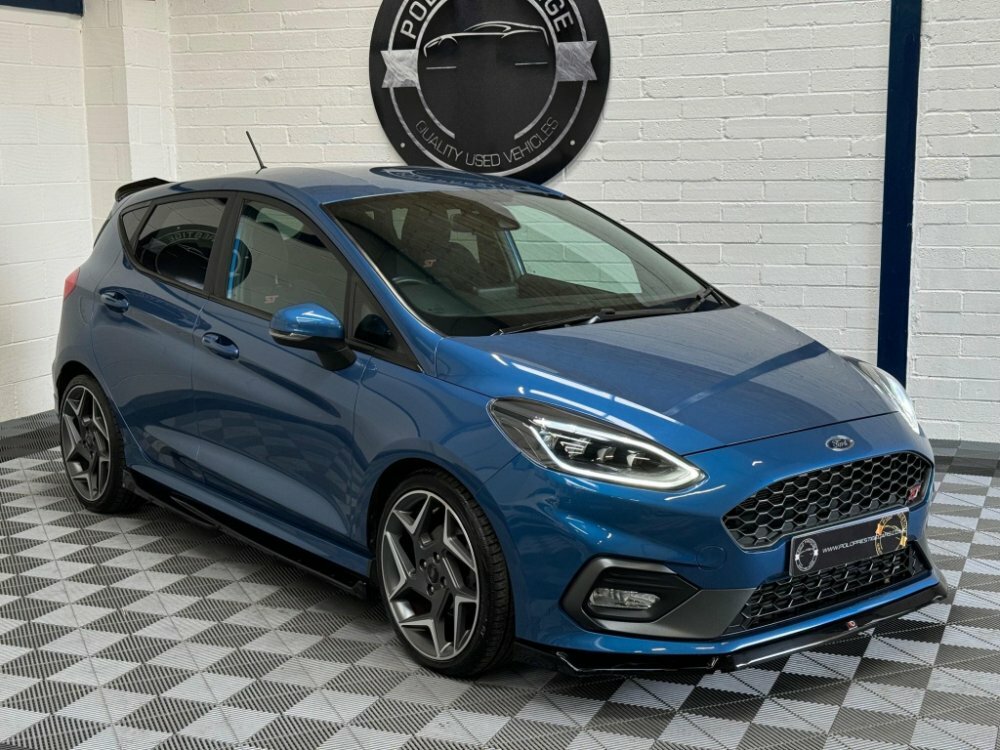 Compare Ford Fiesta 1.5T Ecoboost St-2 Euro 6 GC18JYZ Blue