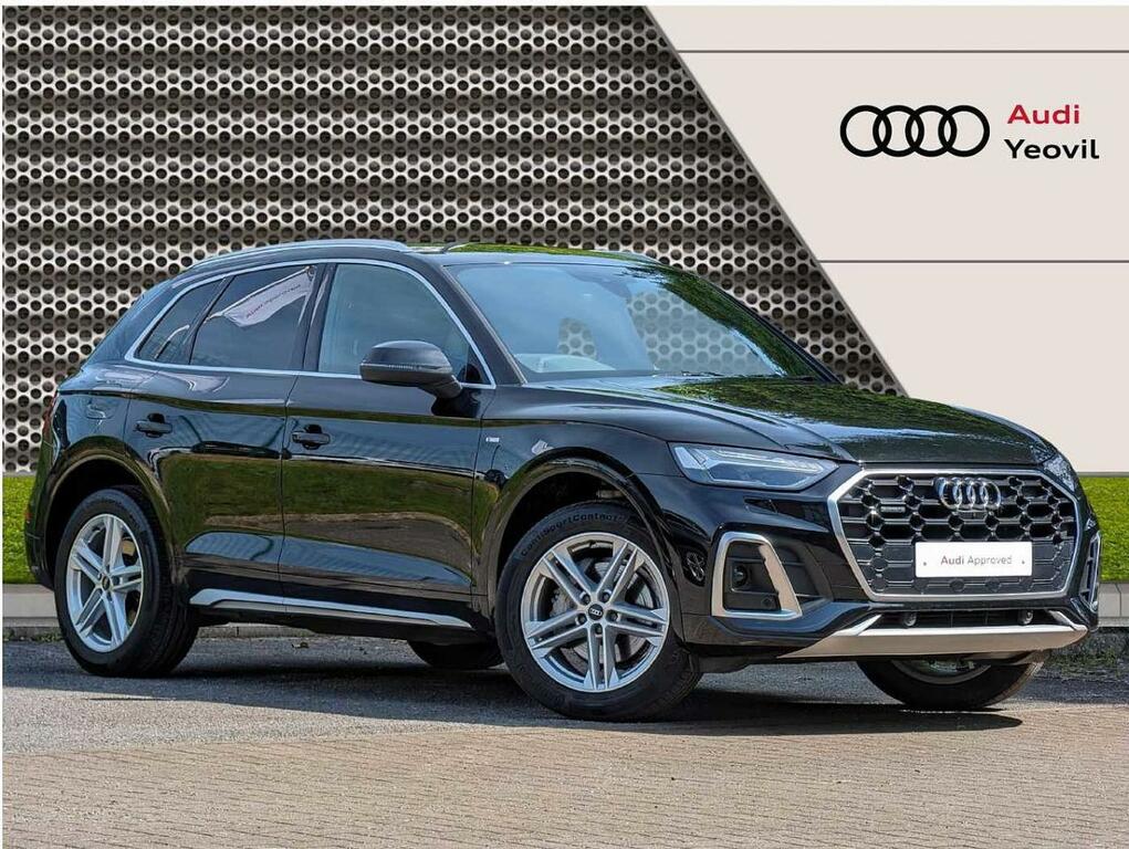 Compare Audi Q5 Petrol MJ22LBV Black