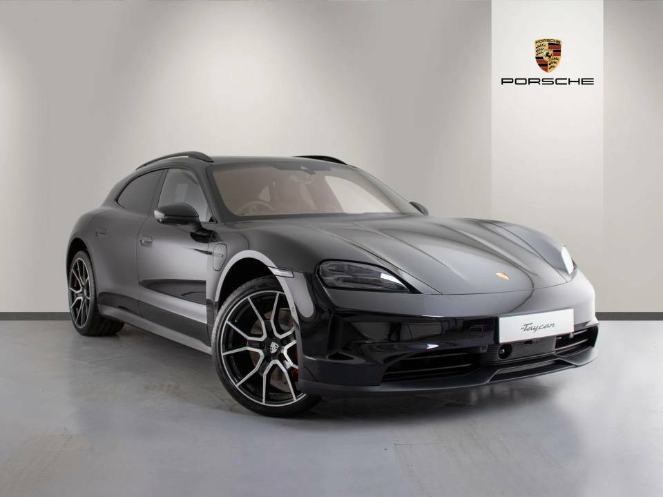 Compare Porsche Taycan Taycan 4S Sport Turismo  Black