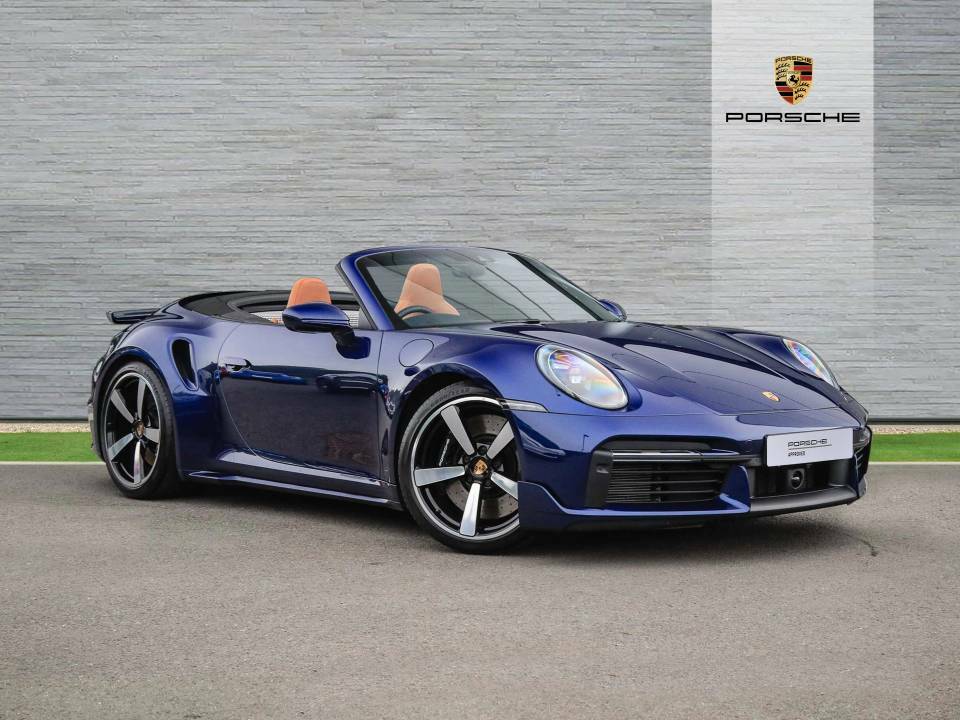 Compare Porsche 911 992 I  Blue