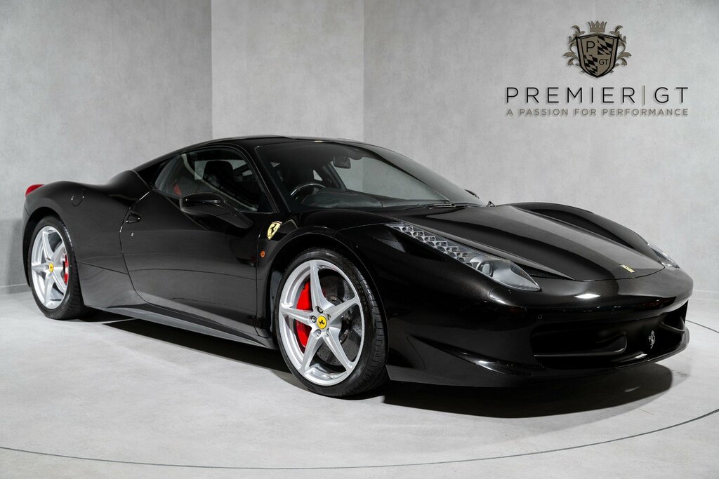 Compare Ferrari 458 Italia Dct. Carbon  Black