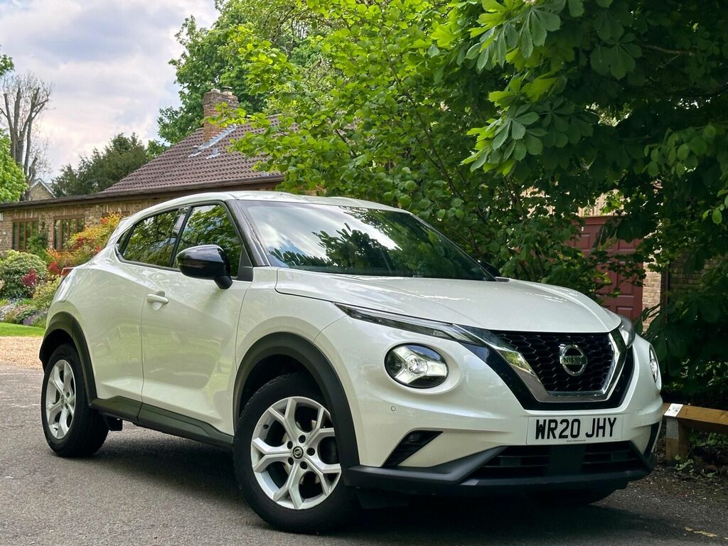 Compare Nissan Juke Suv 1.0 Dig-t N-connecta Euro 6 Ss 202020 WR20JHY White