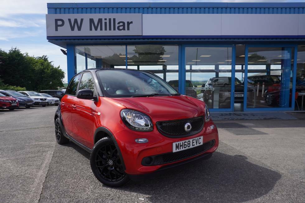 Compare Smart Forfour 1.0 Prime Sport Premium Twinamic Euro 6 Ss MH68EVC Red