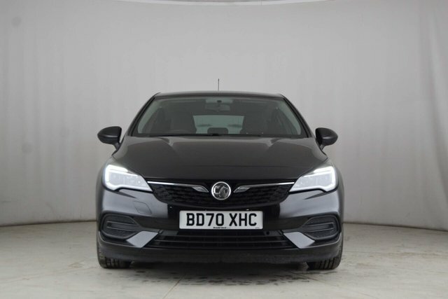 Compare Vauxhall Astra 1.5L Se 104 Bhp BD70XHC Black