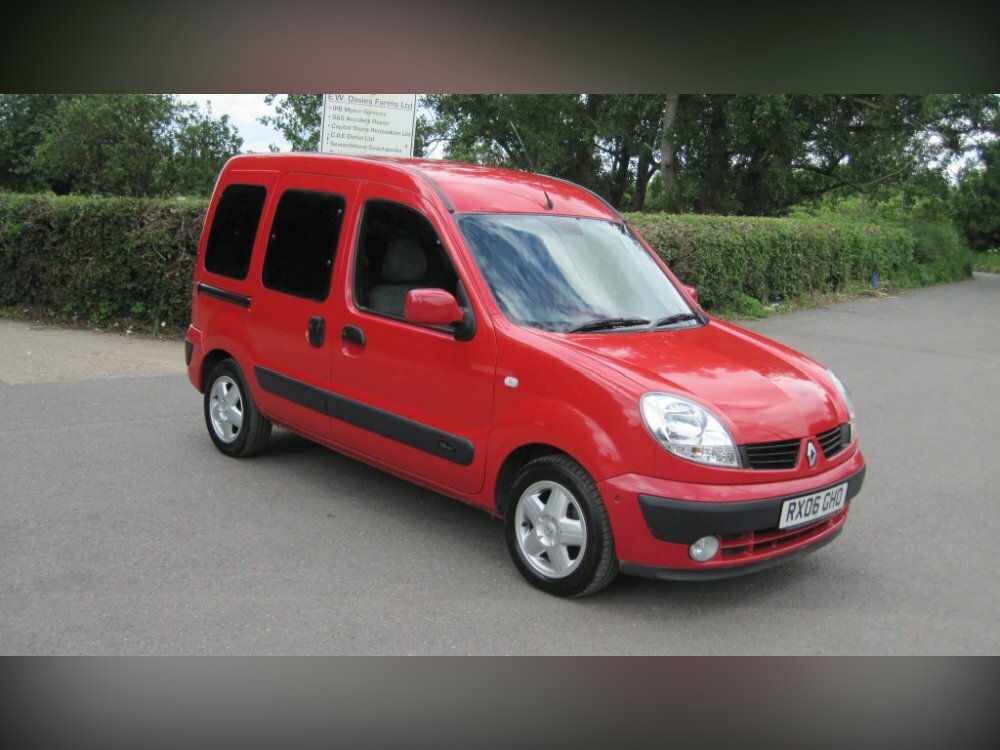 Compare Renault Kangoo 1.6 16V Expression RX06GHO Red
