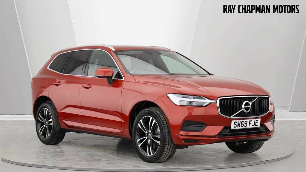 Compare Volvo XC60 T4 Edition SW69FJE Red