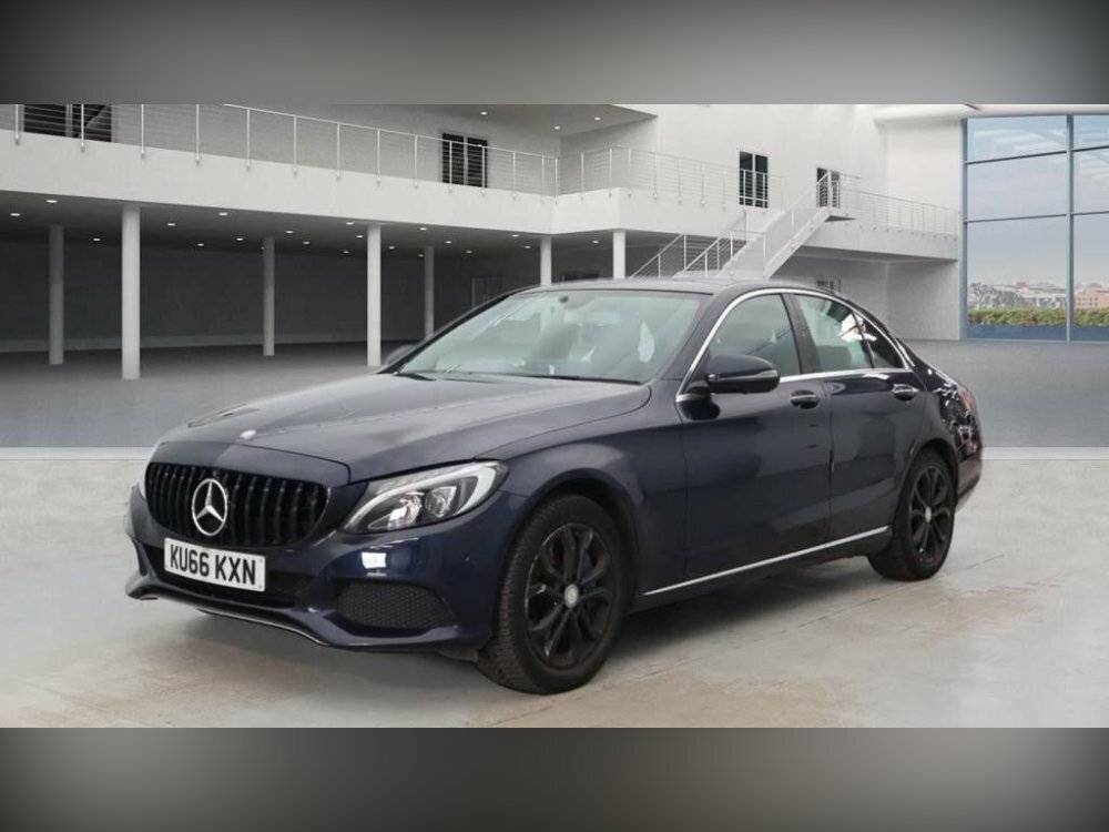 Compare Mercedes-Benz C Class C350 Sport Premium E KU66KXN Blue