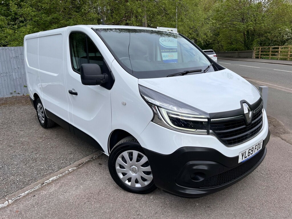 Compare Renault Trafic 2.0 Dci Energy 28 Business Swb Standard Roof Euro YL69FOU White