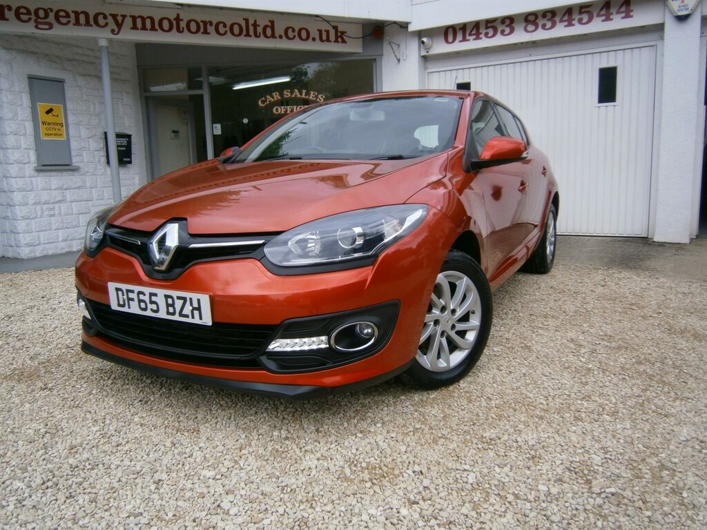Compare Renault Megane 1.5 Dci Dynamique Nav Euro 6 Ss DF65BZH Red