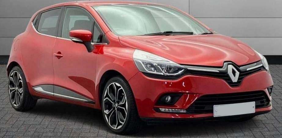Compare Renault Clio Renault Clio 0.9 Tce 90 Iconic HS19FTX Red