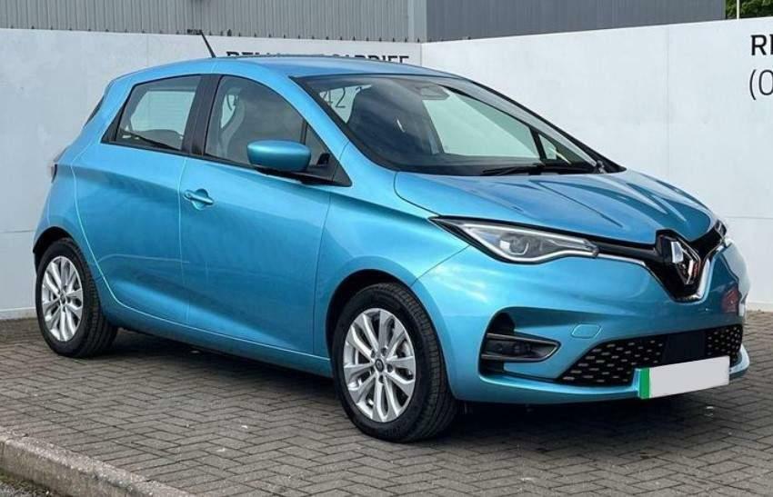 Compare Renault Zoe Renault Zoe 100Kw S Edition R135 50Kwh Rapid Charg BJ22OYH Blue