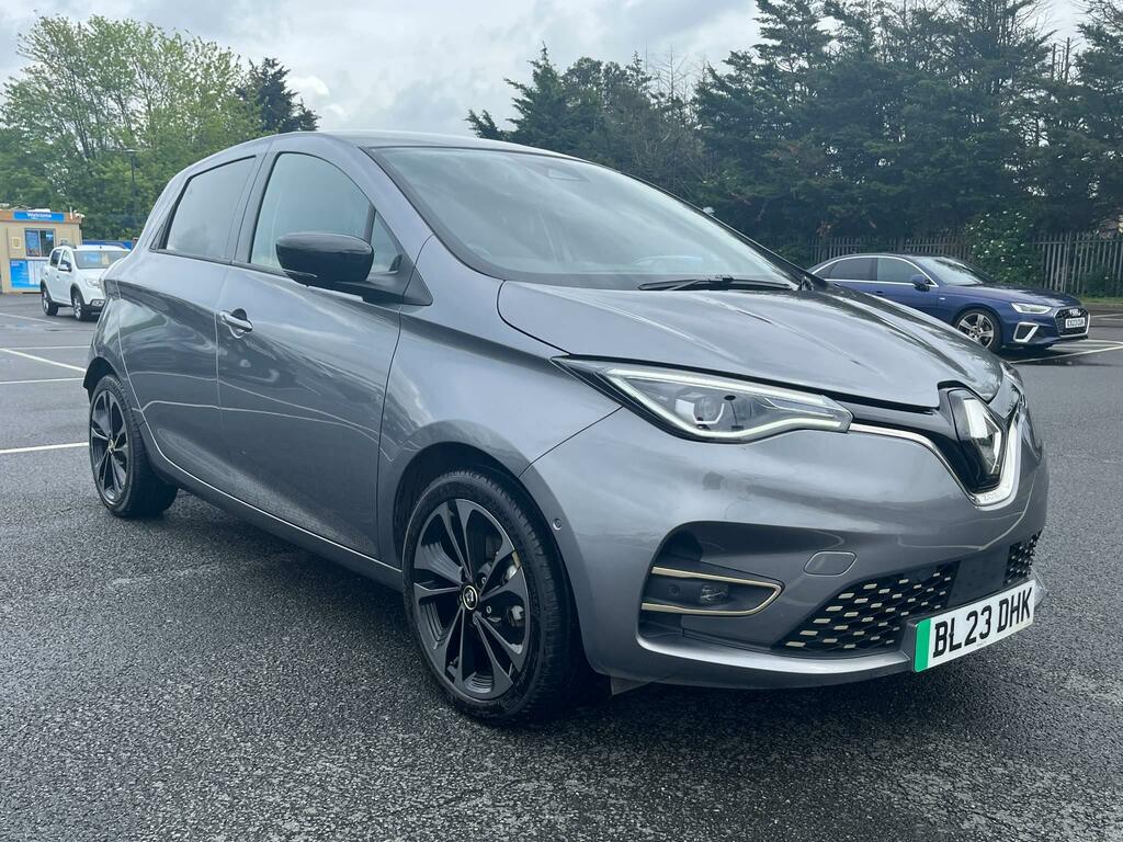 Compare Renault Zoe Zoe 100Kw Iconic R135 50Kwh Boost Charge BL23DHK Grey
