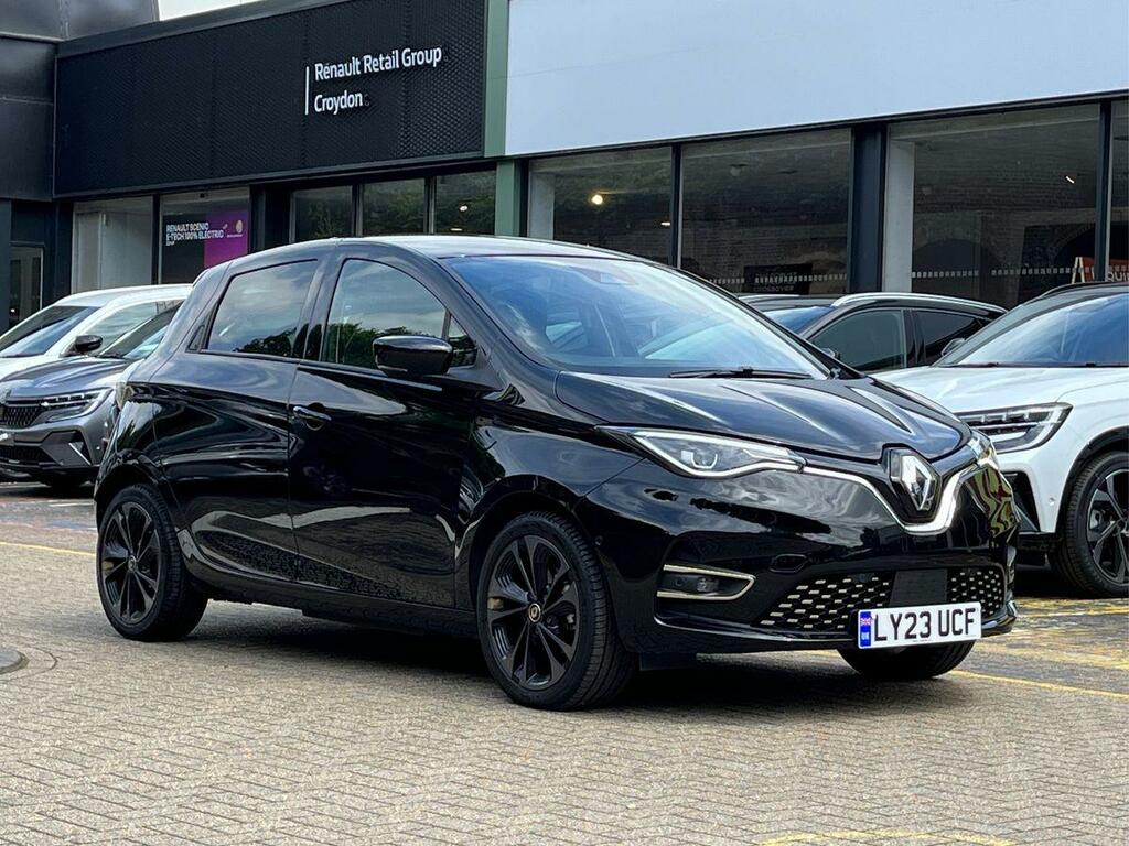 Compare Renault Zoe Renault Zoe 100Kw Iconic R135 50Kwh Boost Charge 5 LY23UCF Black
