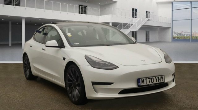 Compare Tesla Model 3 Performance Awd 483 Bhp MT70YHY White