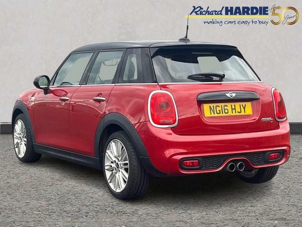 Compare Mini Hatch 2.0 Cooper S Euro 6 Ss NG16HJY Red