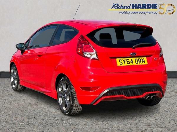 Compare Ford Fiesta St-2 SY64ORN Red