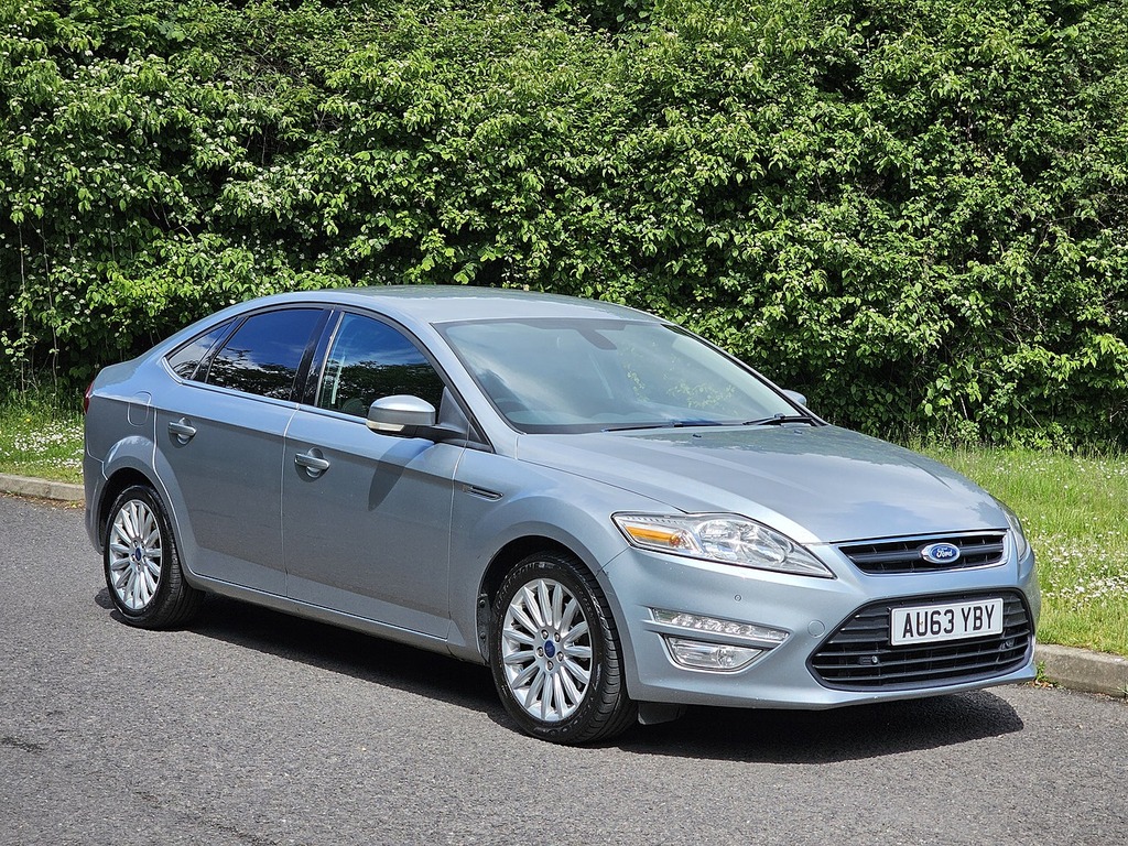Compare Ford Mondeo Tdci Zetec Business Edition AU63YBY Silver
