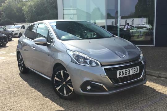 Compare Peugeot 208 Ss Tech Edition KN69TBO Grey