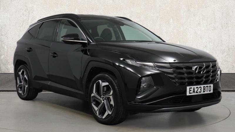 Compare Hyundai Tucson 1.6 H T-gdi Premium Suv Hybrid Eur EA23BTO Black