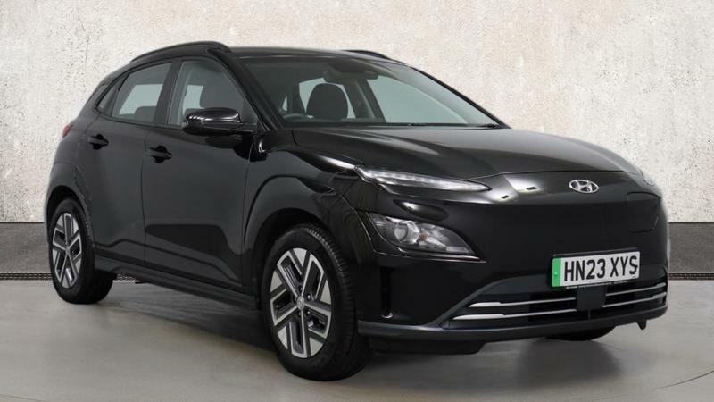 Compare Hyundai Kona 39Kwh Se Connect Suv 10.5Kw Cha HN23XYS Black