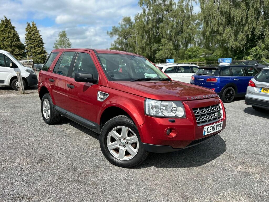Compare Land Rover Freelander 2 2.2 Td4e Gs 4Wd Euro 4 Ss 2010 CE10VGX Red