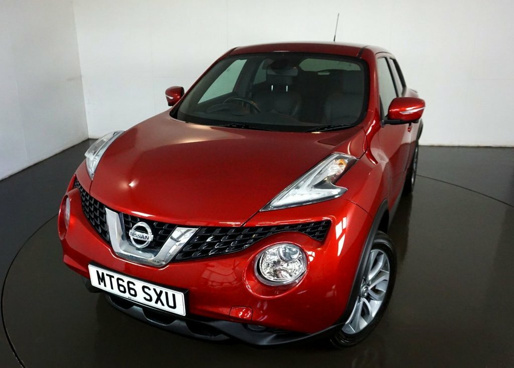 Compare Nissan Juke 1.2 Tekna Dig-t 5D-1 Owner From New-low Mileage MT66SXU Red