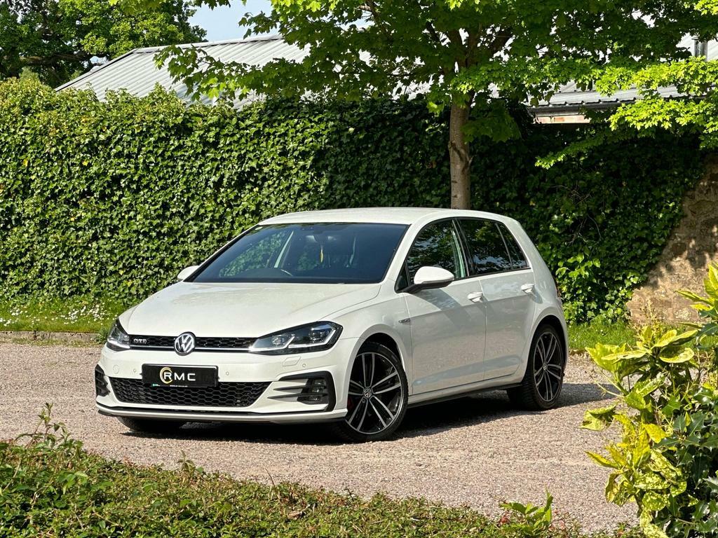 Compare Volkswagen Golf 2.0 Tdi Bluemotion Tech Gtd Euro 6 Ss  White