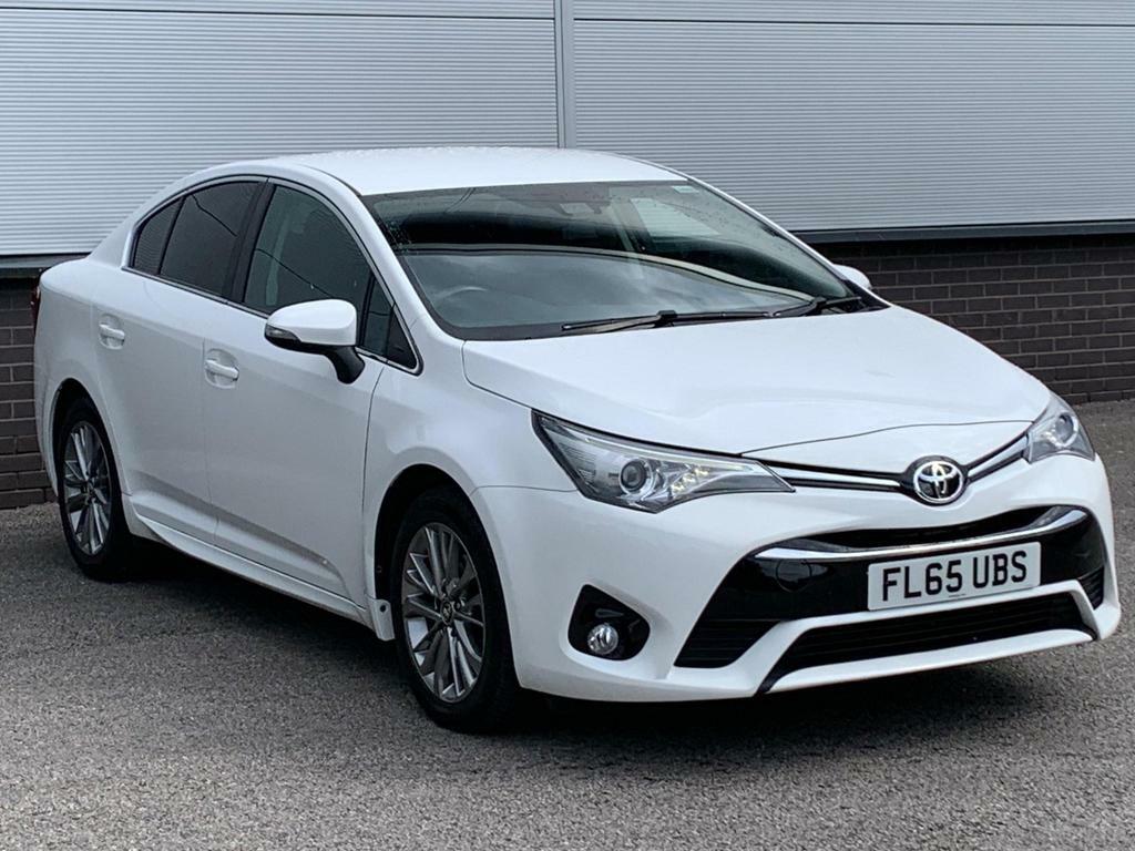 Compare Toyota Avensis 1.6 D-4d Business Edition Euro 6 Ss FL65UBS White