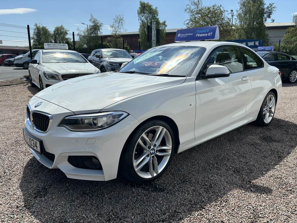 Compare BMW 2 Series 220D 190 M Sport NGZ1034 White