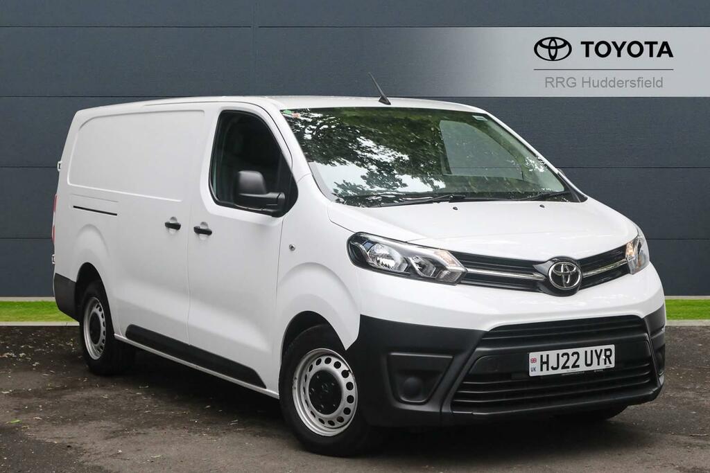 Compare Toyota PROACE 2.0D Active Long Panel Van Lwb Euro 6 Ss 6Dr HJ22UYR White