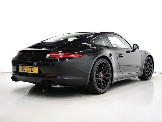 Compare Porsche 911 Petrol RX15RFL Black