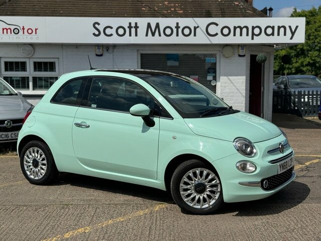 Compare Fiat 500 1.2 Lounge 69 Bhp YN68LCP Green