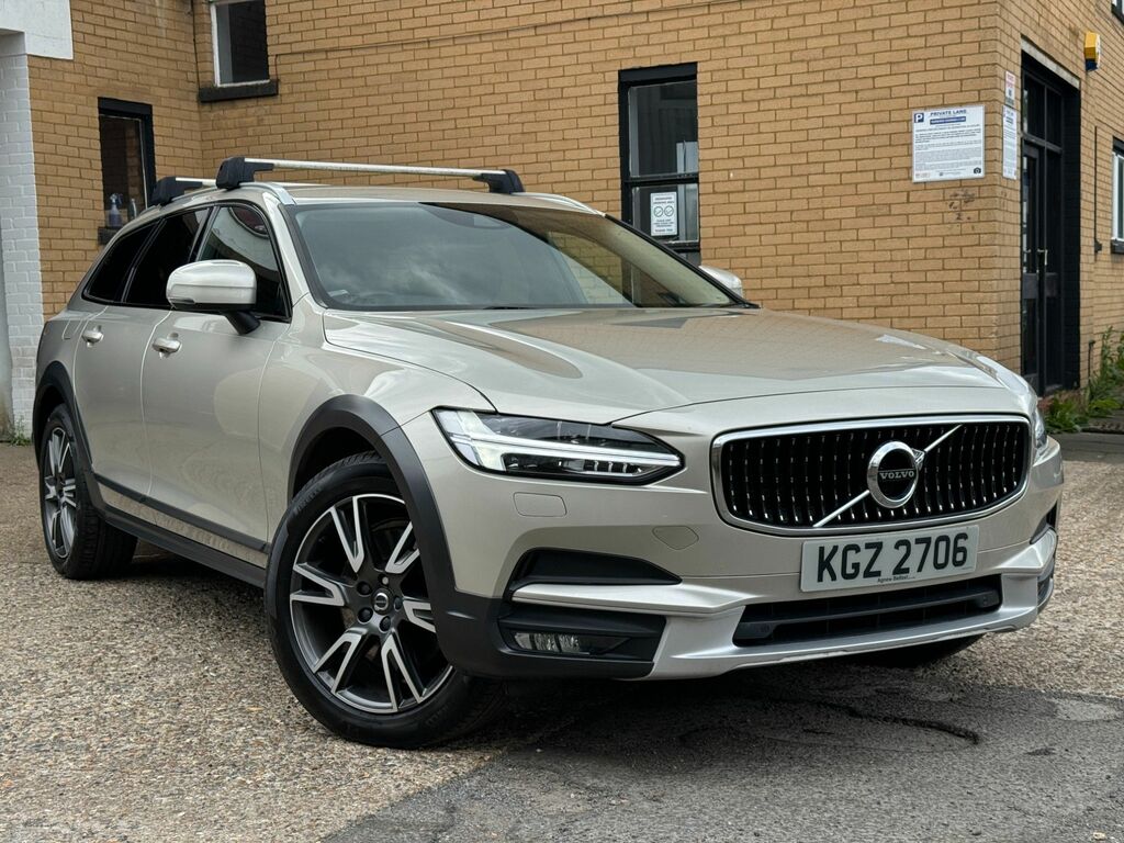 Compare Volvo V90 Cross Country 2.0 D4 Cross Country Pro Awd 188 Bhp KGZ2706 Gold