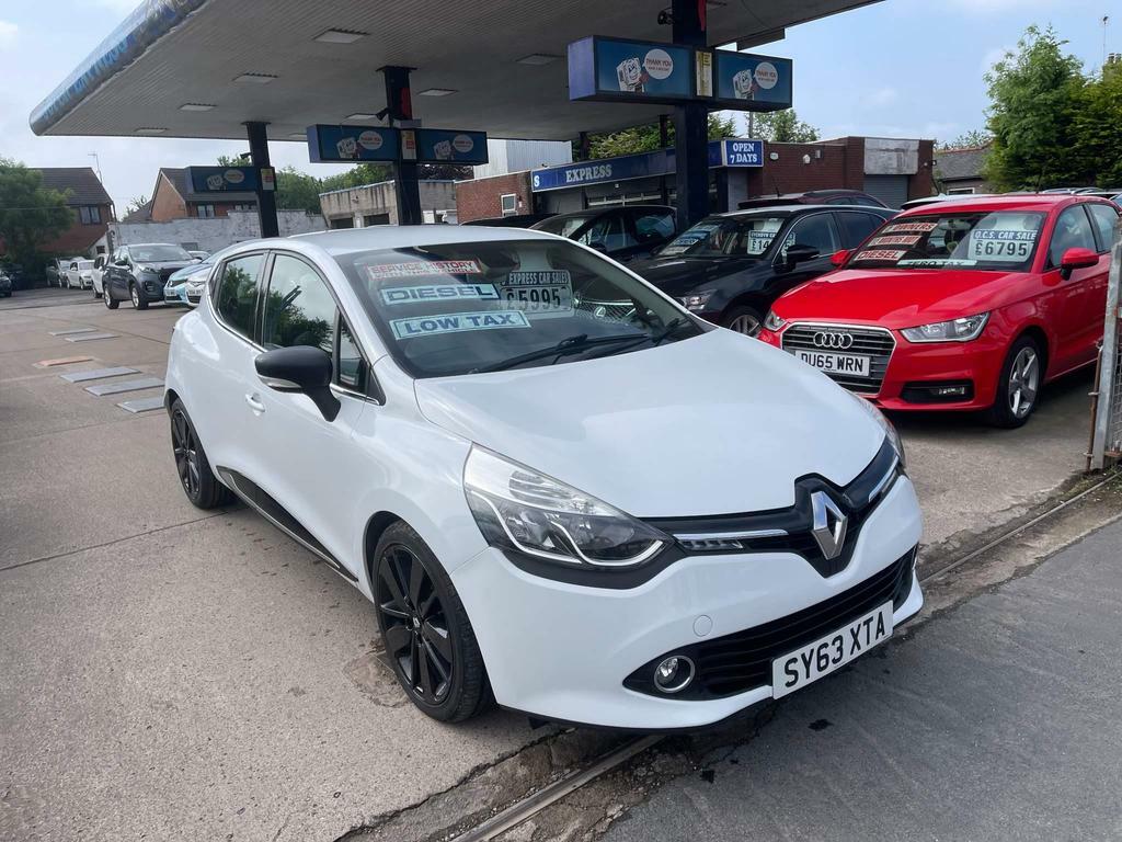 Compare Renault Clio 1.5 Dci Dynamique S Medianav Euro 5 Ss SY63XTA White