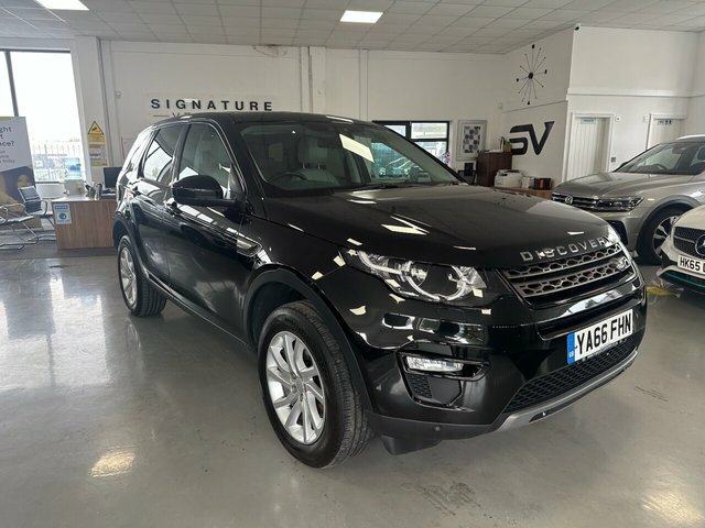 Compare Land Rover Discovery Sport Sport 2.0 Td4 Se Tech 180 Bhp YA66FHN Black