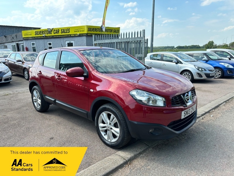 Compare Nissan Qashqai Dci Acenta SN13ZHJ Red