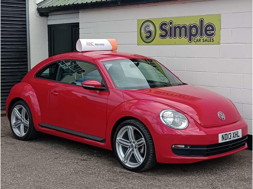 Compare Volkswagen Beetle 1.6 Tdi Bluemotion Tech Euro 5 Ss ND13XHL Red