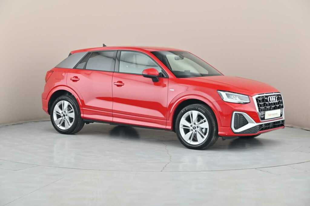 Compare Audi Q2 S Line 35 Tfsi 150 Ps S Tronic CU73UFN Red