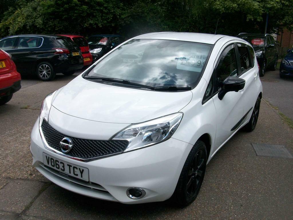 Compare Nissan Note 1.5 Dci Tekna Euro 5 Ss V063TCY White