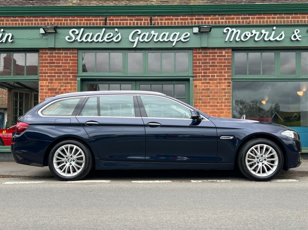 Compare BMW 5 Series 3.0L Luxury Touring Euro 6 Ss LH64BZW Blue