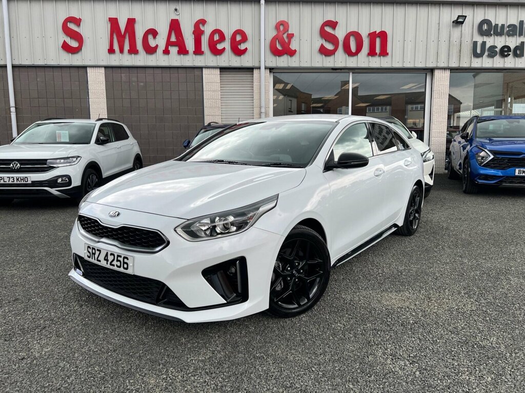 Compare Kia Proceed 1.5 T-gdi Gt-line Shooting Brake Dct Euro 6 Ss SRZ4256 
