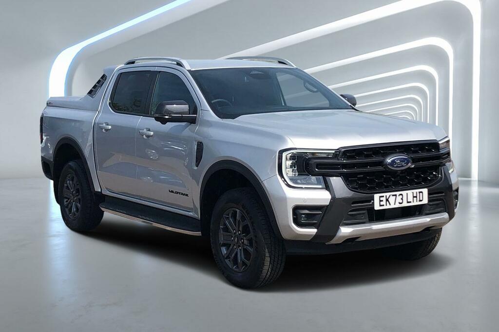Compare Ford Ranger Pick Up Double Cab Wildtrak 2.0 Ecoblue 205 EK73LHD Silver