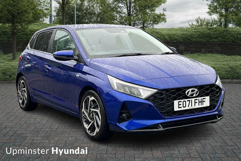 Compare Hyundai I20 1.0T Gdi 48V Mhd Premium EO71FHF Blue